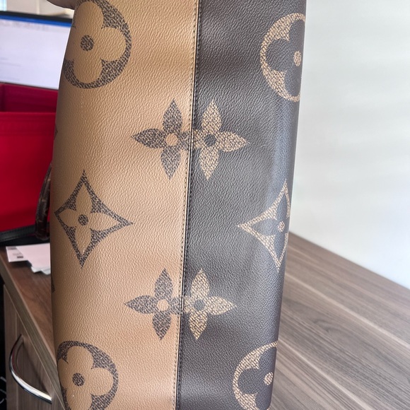 Louis Vuitton On the Go GM - Picture 3 of 6